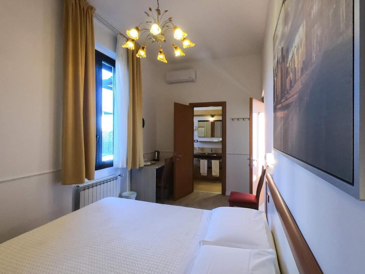 Soggiorno Rubino Bed & Breakfast Florence Exterior photo