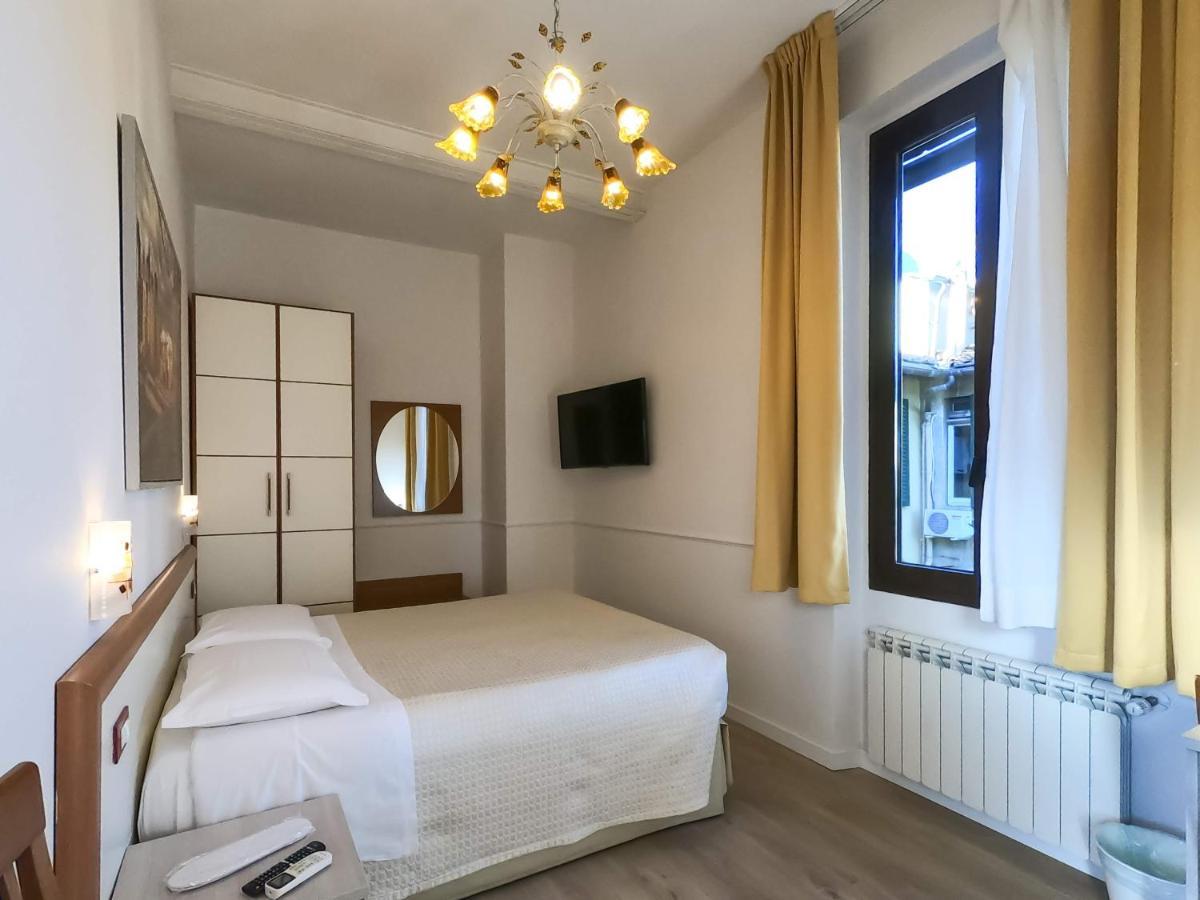 Soggiorno Rubino Bed & Breakfast Florence Exterior photo